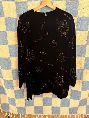90s/ Y2K black velvet witchy top